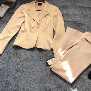 tan pants suit size 9